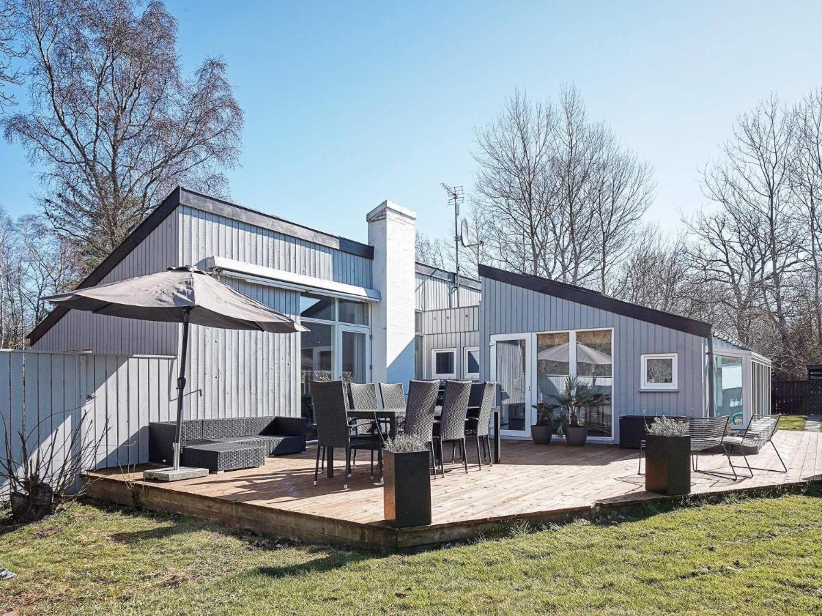 8 Person Holiday Home In Nex Neksø Buitenkant foto